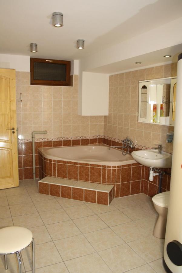 Harmonia Apartmanhaz Hajdúszoboszló Dış mekan fotoğraf